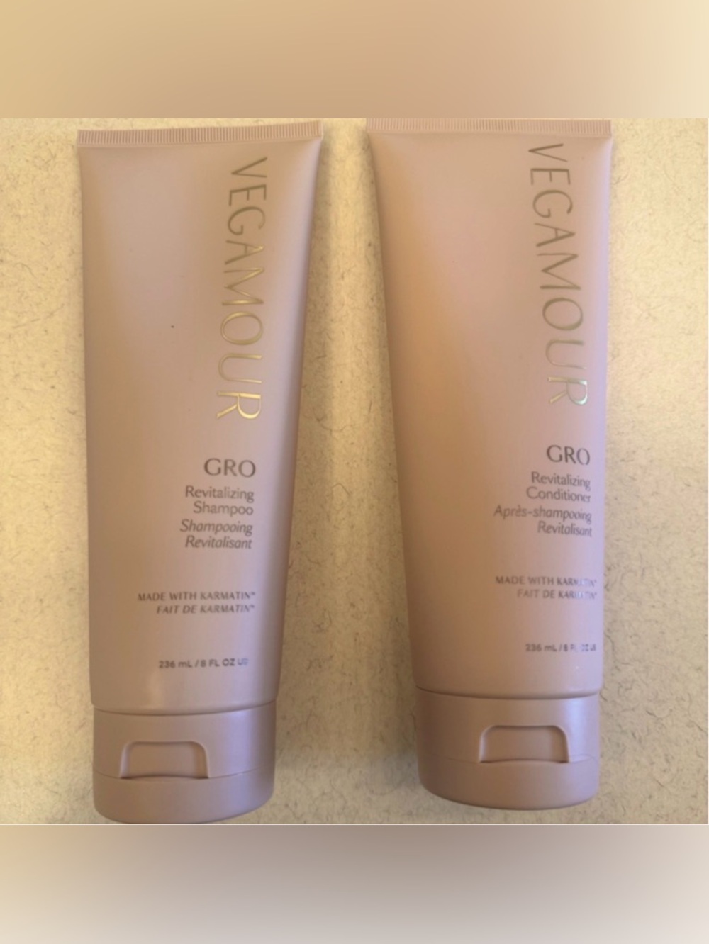 Vegamour GRO Revitalizing Shampoo & Conditioner - Picture 2 of 4